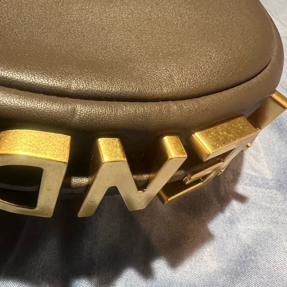 Nano Fendigraphy Fendi Brown Leather clutch - Picture 8 of 8
